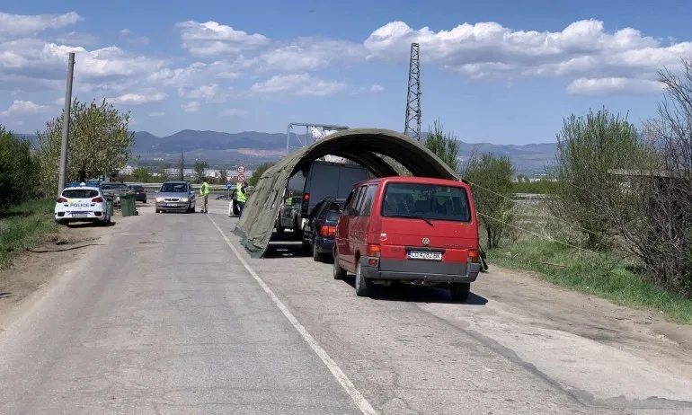 Вдигат блокадата на разградското село Ясеновец - Tribune.bg