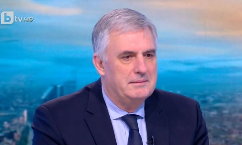 Калфин: Зле говори за управляващите, ако отиват в Киев, за да разберат какво е положението - Tribune.bg