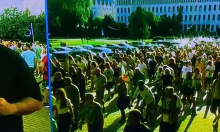 Евгени Михайлов: Сценарият Радев се повтаря с помощта на същите сили - Tribune.bg