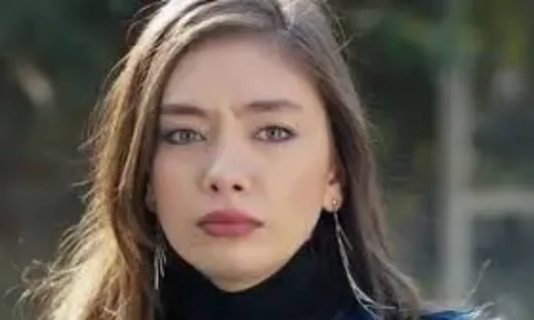 Неслихан Атагюл стана майка за първи път - Tribune.bg