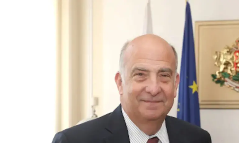 Американският посланик: Не съм обсъждал имена с никого, такива решения трябва да се взимат от България - Tribune.bg