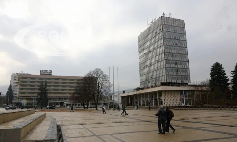 Перник иска пари от държавата за ремонт на общински път - Tribune.bg
