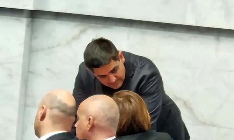 Политическият номад Радостин Василев се пробва да щурмува и БСП - Tribune.bg