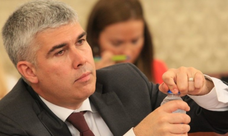 Шефът на Булгартрансгаз: В петък са изтъргувани 60 000 мегаватчаса газ - Tribune.bg