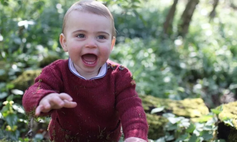 Рожденик! Най-малкият член на кралското семейство навърши годинка - Tribune.bg