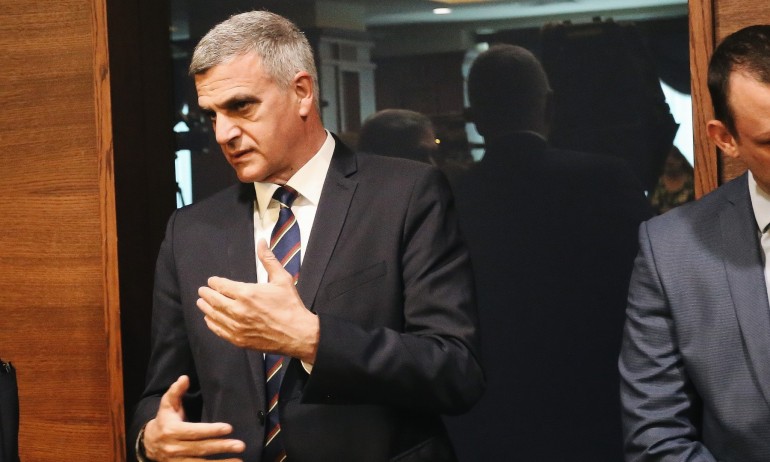 Янев за провалите на кабинета: Навсякъде! Където можаха, сгрешиха - Tribune.bg