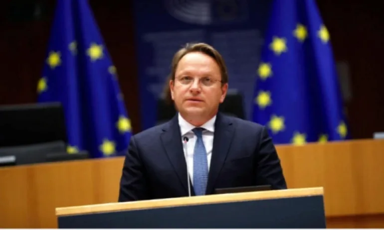 Той ще участва във форума ЕС среща Балканите“Еврокомисарят по разширяването