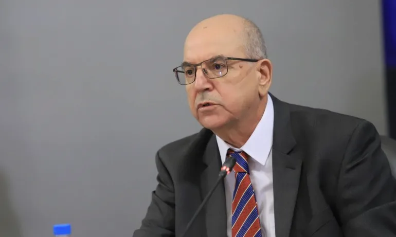 Проф. Гигов: В първата седмица на януари се очакват нови 25 хиляди дози от ваксината - Tribune.bg