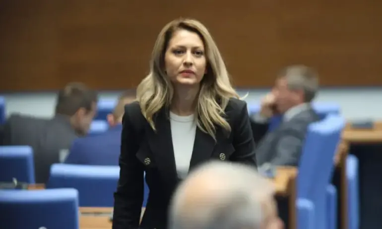 Рая Назарян: Знаем рисковете и затова даваме време на ПП-ДБ за проява на разум - Tribune.bg