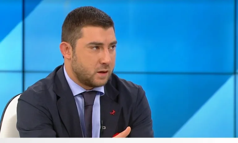 Карлос Контрера: Кметове феодали подготвят шашми с изборите - Tribune.bg