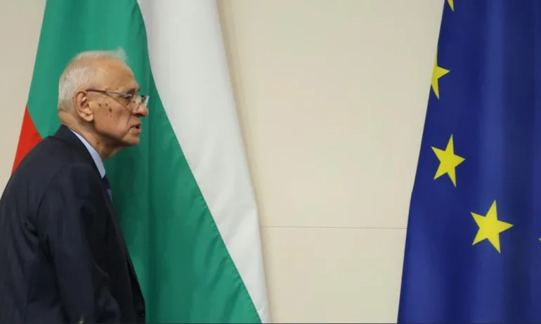 ДБ склониха да подкрепят Силви Кирилов за председател - Tribune.bg