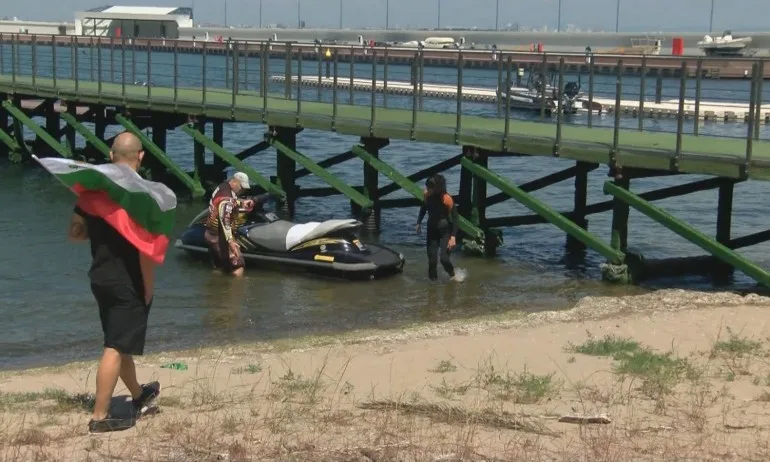 Откриха летния сезон на Росенец - Tribune.bg