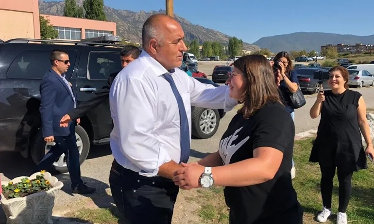 Борисов обеща на Станка Златева: Разширяваме спортната зала за борба - Tribune.bg