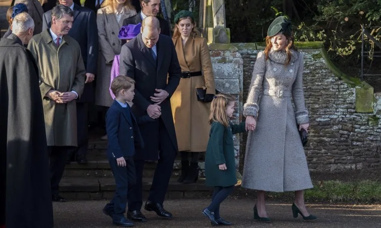 Принц Филип пропусна службата за Коледа - Tribune.bg