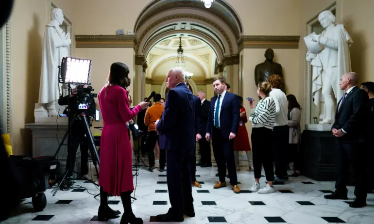 Камарата на представителите на САЩ подкрепи искането за импийчмънт на министъра на вътрешната сигурност - Tribune.bg