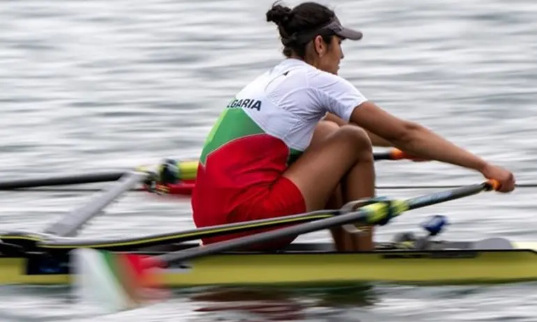 Десислава Ангелова се класира за четвъртфиналите на скиф - Tribune.bg