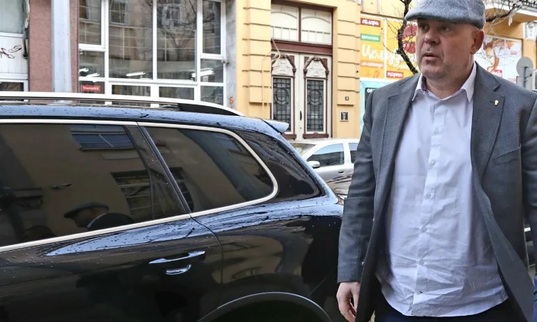 Гешев привикан със СМС от Митко от президентството - Tribune.bg