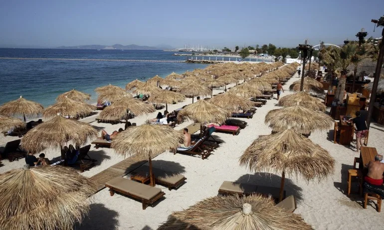 Туроператорът, който организира повечето почивки на българи в Гърция, е пред фалит - Tribune.bg