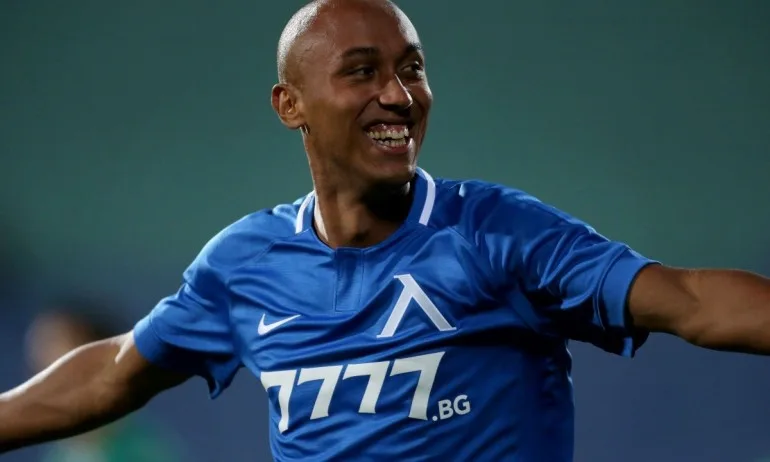 В Левски недоволни от агента на Паулиньо - Tribune.bg