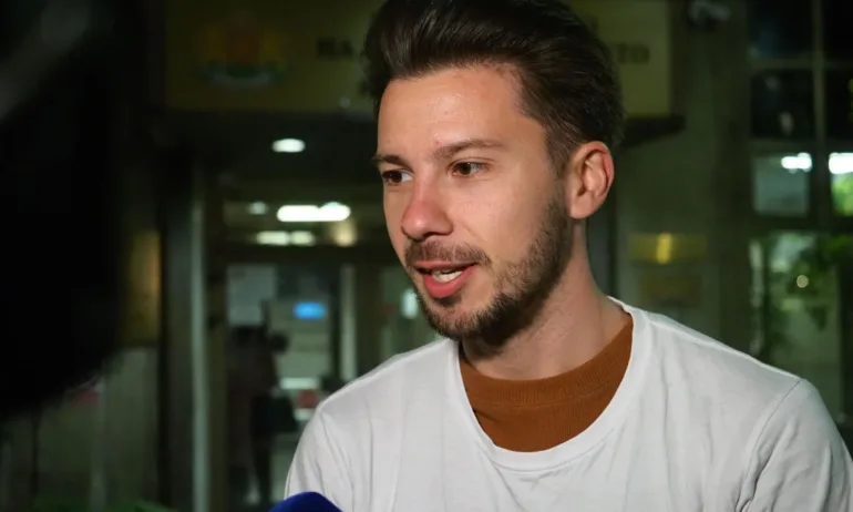 Младите лекари отново на протест: Искат яснота с колко ще се увеличат заплатите им - Tribune.bg