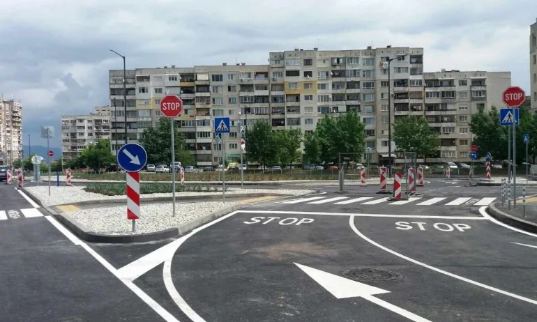 Пускат движението по новоизградения бул. Петър Дертлиев - Tribune.bg