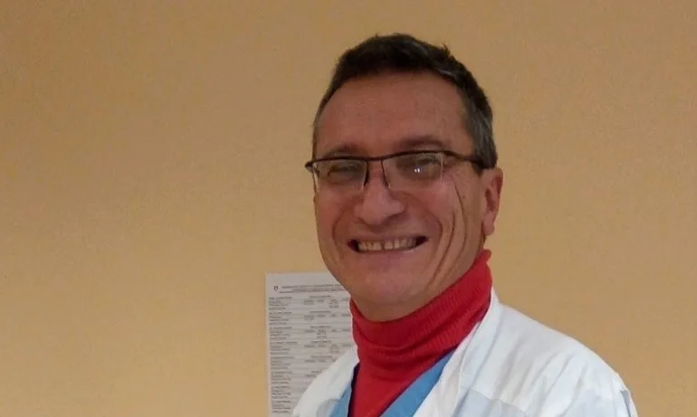 Спешно се търси дарител на кръвна плазма за болен детски кардиохирург - Tribune.bg