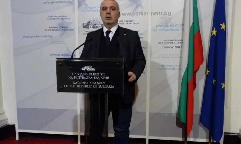 ГЕРБ внесе промени в НК за по-сурови наказания за непълнолетните извършители на тежки престъпления - Tribune.bg