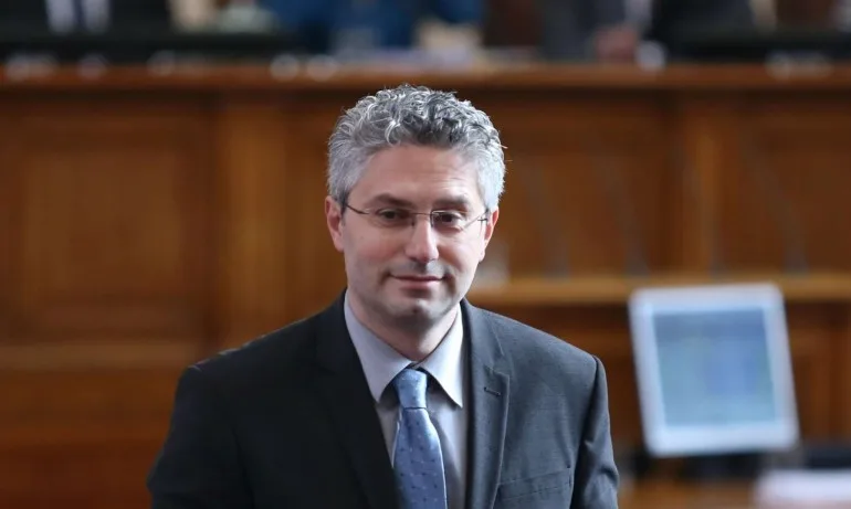 Станислав Стоянов положи клетва като народен представител - Tribune.bg