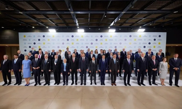 На високо равнище: България призна Русия за окупатор и поиска Крим и Севастопол да се върнат на Украйна - Tribune.bg