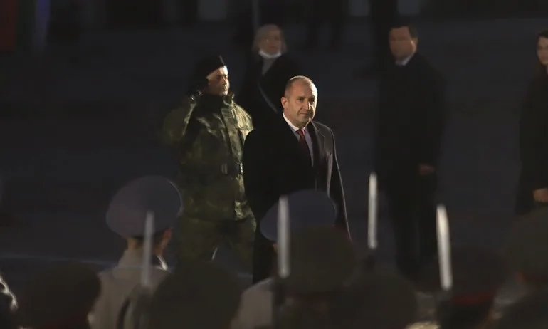 Радев към метежниците на Шипка: Железни сте! - Tribune.bg