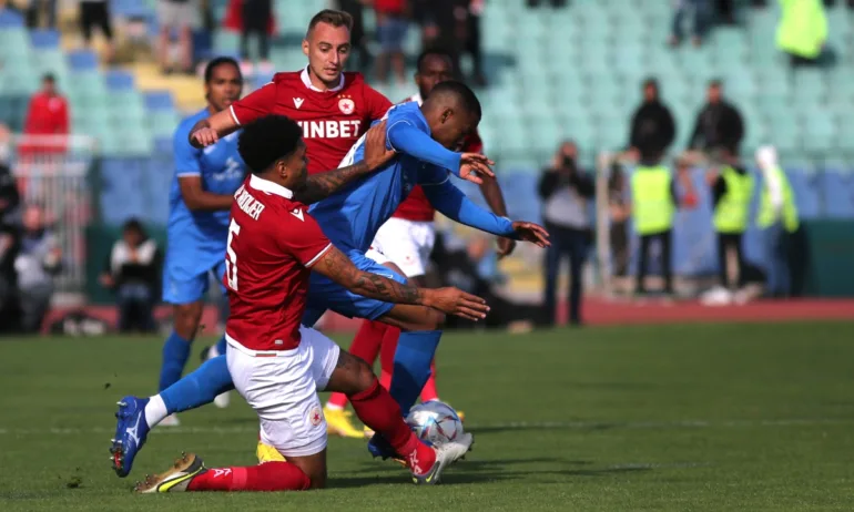 Левски спечели вечното дерби срещу ЦСКА - Tribune.bg