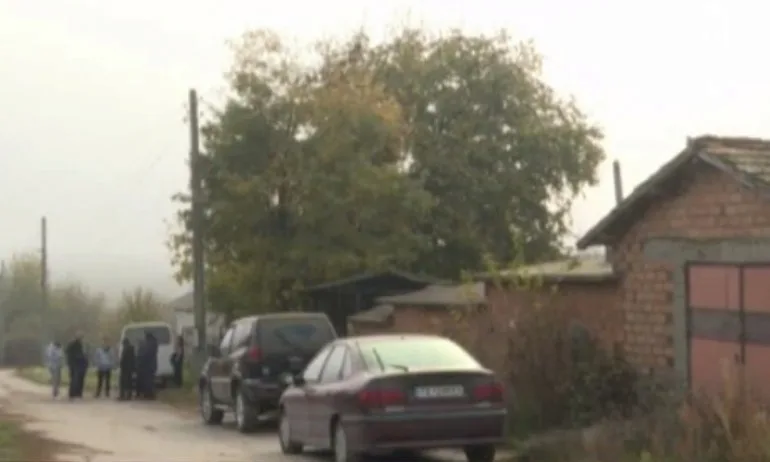 Съдът временно настани децата от Кардам при бабата и дядото - Tribune.bg