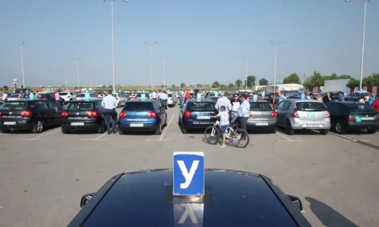 Нови правила при теоретичните изпити за кандидат-шофьорите - Tribune.bg