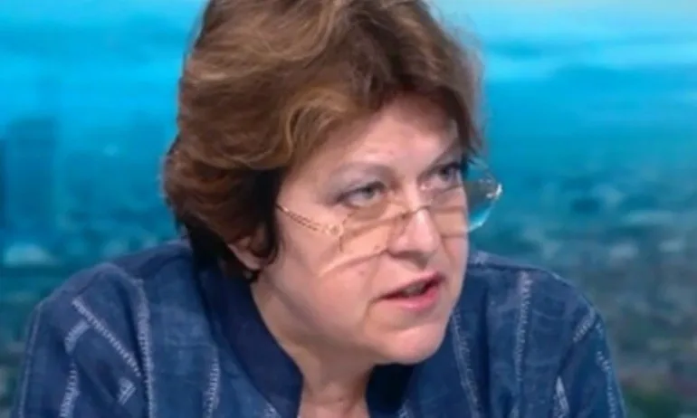 Дончева към Радев: Какво ви е съветвал този глупав човек? - Tribune.bg