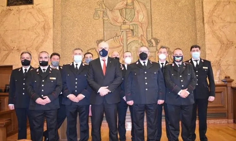 Иван Гешев награди ловците на шпионите - Tribune.bg