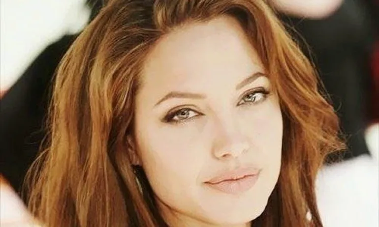 Анджелина Джоли намекна за Белия дом - Tribune.bg