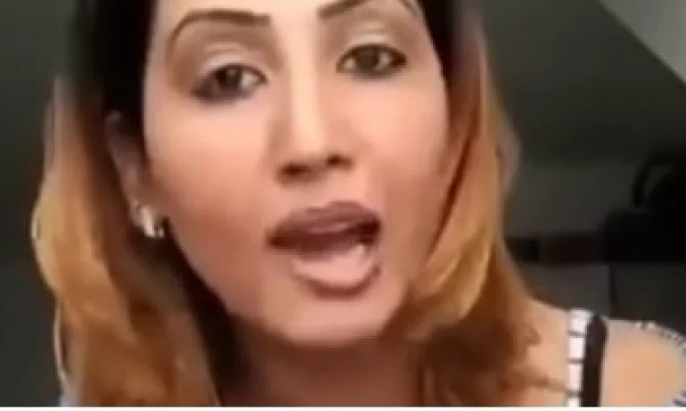 Майката на рома със заплахите към българите също обижда и заплашва - Tribune.bg