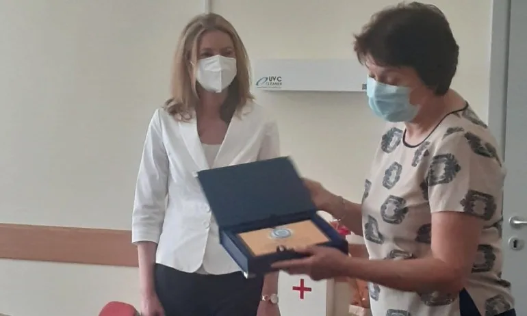 Милена Дамянова: Винаги е хубаво да получиш награда! Но някои просто стоплят душата ти - Tribune.bg