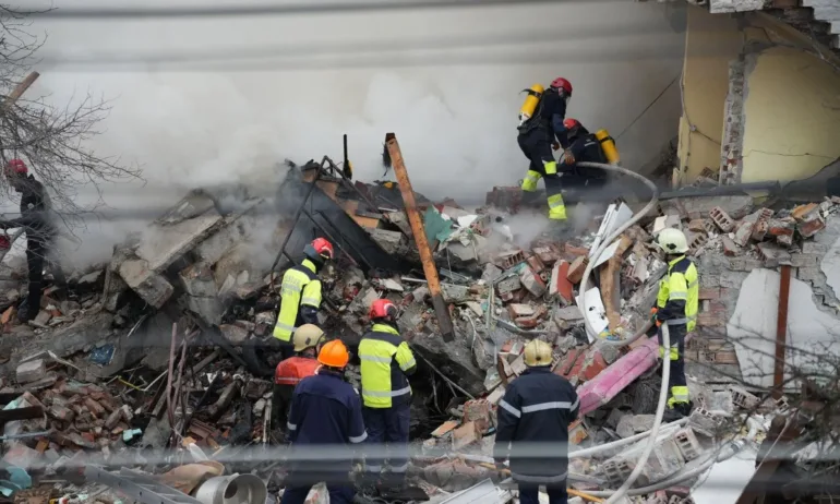 Открито е тяло на загинал човек под отломките от взива в Банкя (ОБНОВЕНА) - Tribune.bg