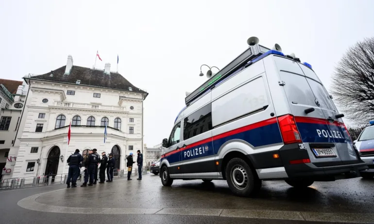 Член на Ислямска държава намушка петима души в Австрия, убито е дете - Tribune.bg