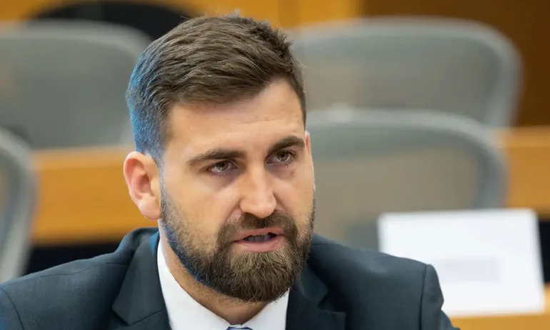 Андрей Новаков: Сигурен съм, че темата с побоя над Християн Пендиков в Охрид ще занимае и ЕП - Tribune.bg