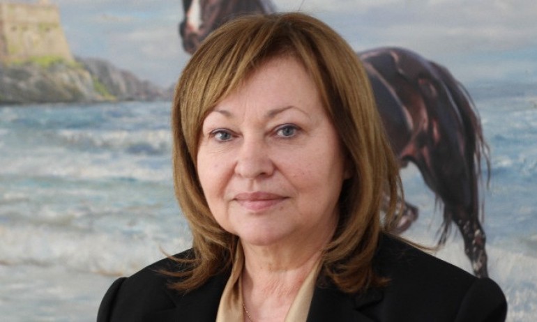 Христина Христова: Не са оповестени системни мерки, а инфлацията за стоките от първа необходимост е 28% - Tribune.bg