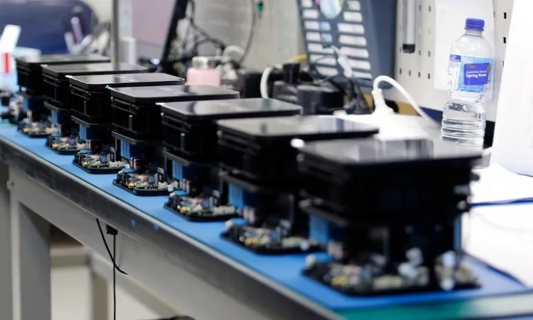 САЩ даряват на България най-бързото и надеждно оборудване за тестване на COVID-19 - Tribune.bg