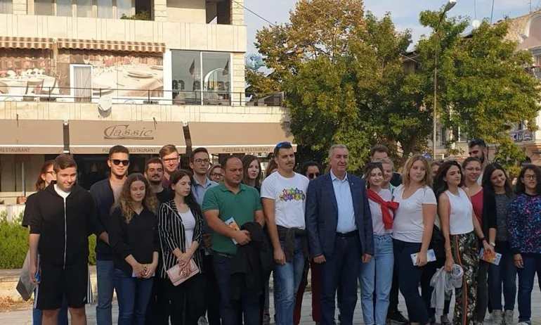 Във Видин младите хора дискутират за толерантността и солидарността - Tribune.bg