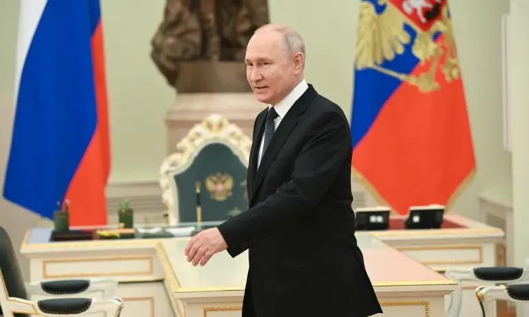 Путин с визита до Киргизстан, въпреки заповедта за ареста му - Tribune.bg
