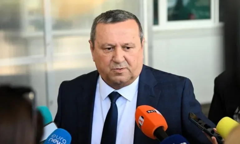 Хасан Адемов: Мерките относно пенсиите не са добре обмислени - Tribune.bg
