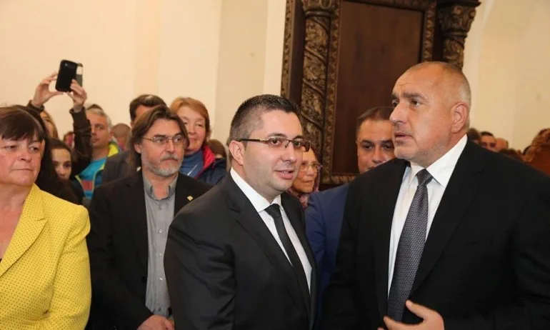 НС прекрати депутатските пълномощия на Николай Нанков - Tribune.bg