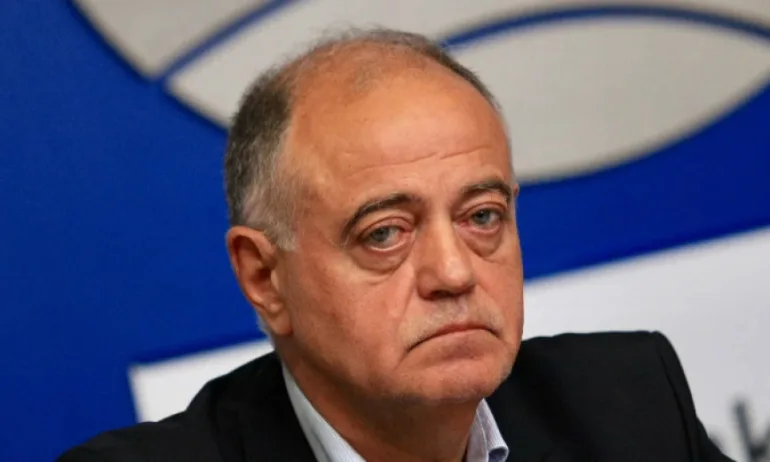 Ген. Атанасов: Искате да си сложа примката на врата и да дръпна въжето - Tribune.bg