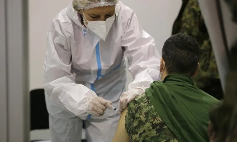 Сърбия е трета в Европа и шеста в света по брой поставени ваксини - Tribune.bg