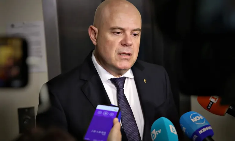 Гешев към правосъдния министър в оставка: Аз няма да съм послушен главен прокурор - Tribune.bg